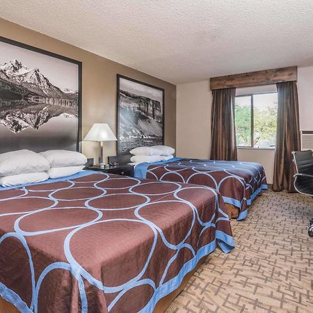 Super 8 By Wyndham Boise Otel Dış mekan fotoğraf