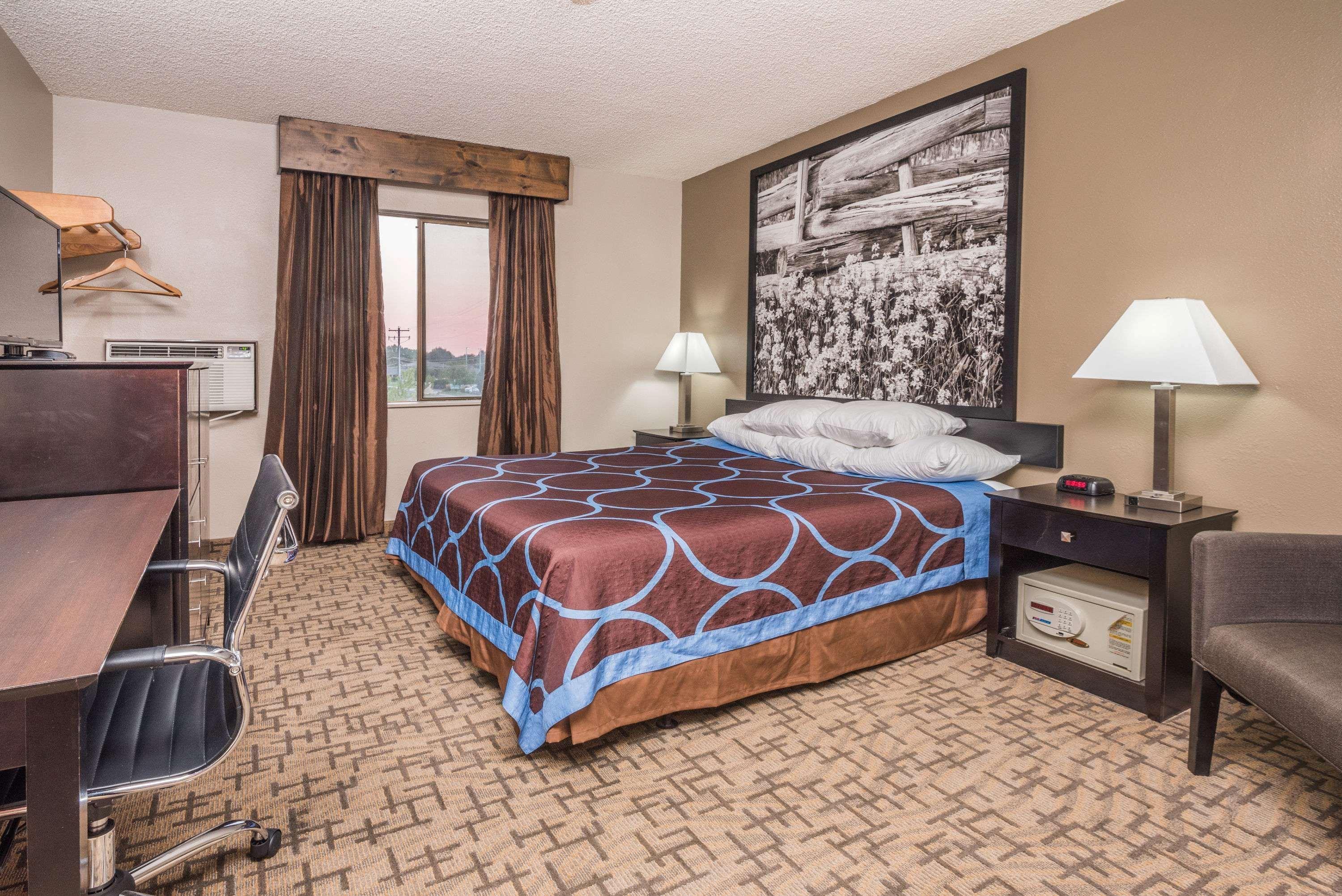 Super 8 By Wyndham Boise Otel Dış mekan fotoğraf