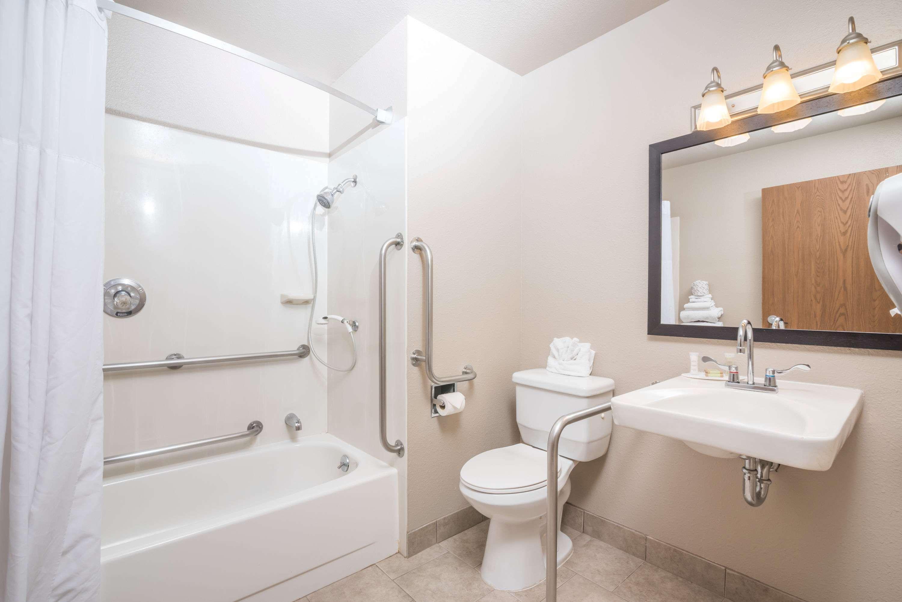 Super 8 By Wyndham Boise Otel Dış mekan fotoğraf