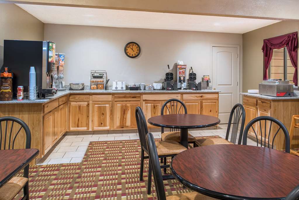 Super 8 By Wyndham Boise Otel Konforlar fotoğraf